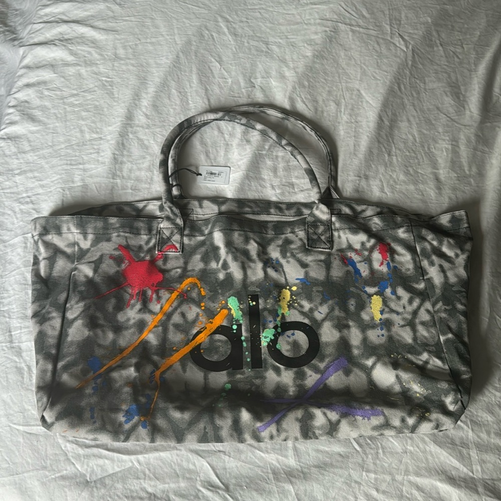 ALO Yoga Gray Tote with Multicolor Paint Splatter
